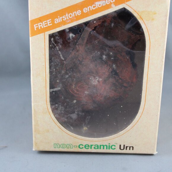 Vintage Aquarium Ornament - The Non-Ceramic Urn by Penn Plax - New In Box - Picture 2 of 7